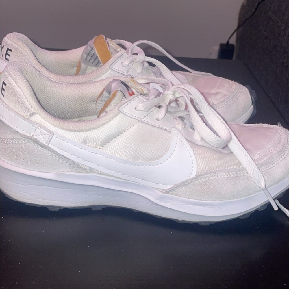 White nike running shoes